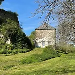 Spacieuse Maison Au Bord De La Riviere, Proche Du Mans, Avec Equipements Modernes, Ideale Pour Familles - Fr-1-410-440