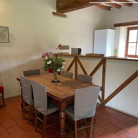 Spacieuse Maison Au Bord De La Riviere, Proche Du Mans, Avec Equipements Modernes, Ideale Pour Familles - Fr-1-410-440 Holiday home Solesmes (Sarthe)