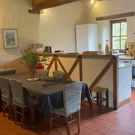 Spacieuse Maison Au Bord De La Riviere, Proche Du Mans, Avec Equipements Modernes, Ideale Pour Familles - Fr-1-410-440 Hébergement de vacances Solesmes (Sarthe)