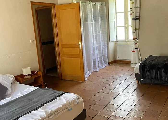 בית נופש Spacieuse Maison Au Bord De La Riviere, Proche Du Mans, Avec Equipements Modernes, Ideale Pour Familles - Fr-1-410-440 Solesmes (Sarthe)