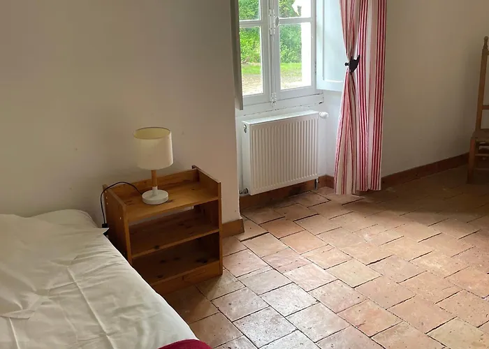 Spacieuse Maison Au Bord De La Riviere, Proche Du Mans, Avec Equipements Modernes, Ideale Pour Familles - Fr-1-410-440 בית נופש *